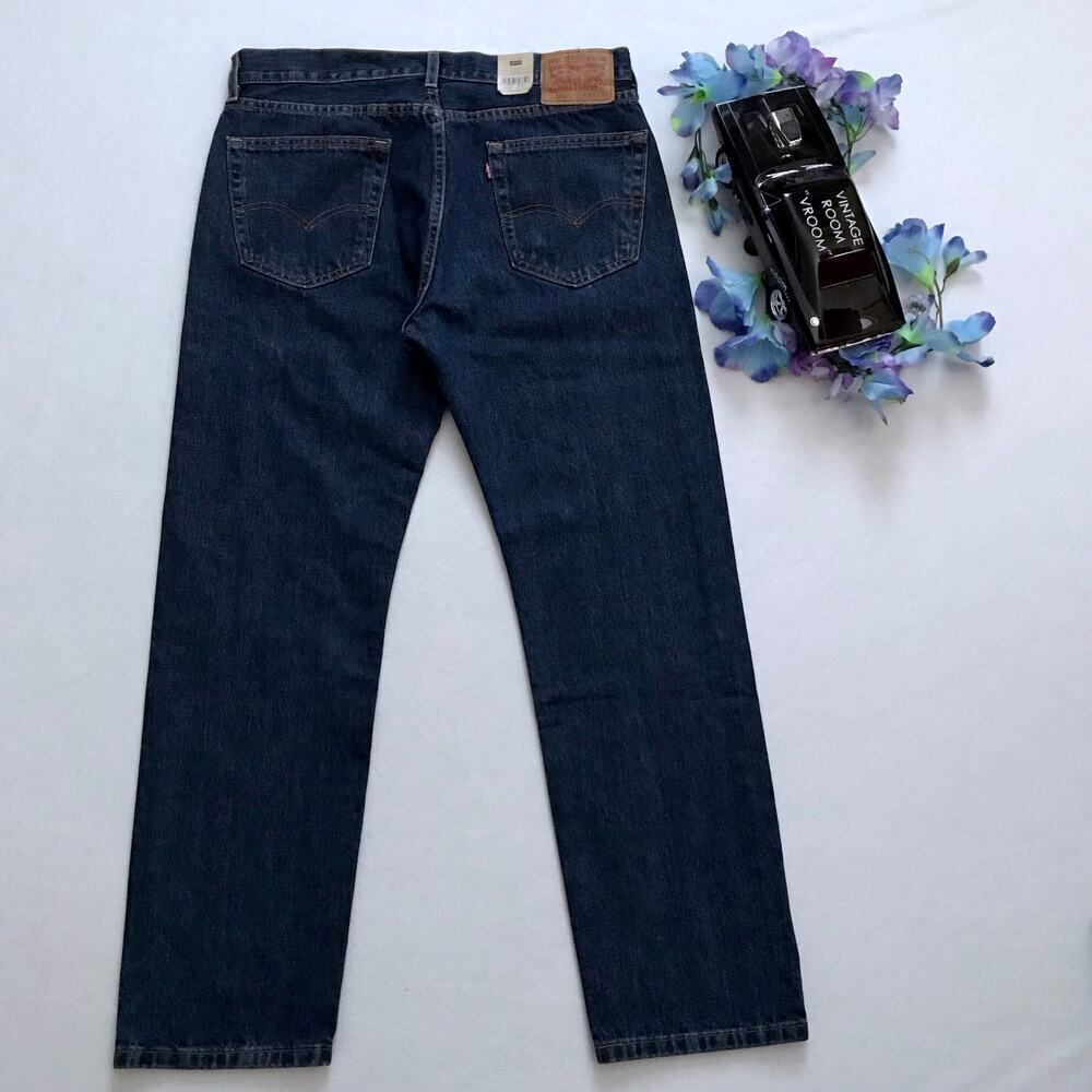 Levi's NWT 505 Medium Wash Straight Leg Jeans Men 40x32 *Pls See Description* - Picture 5 of 9
